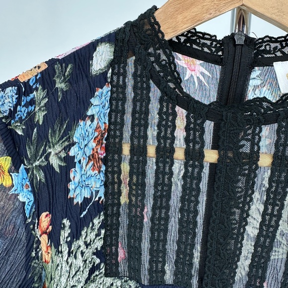 Foxiedox Juniper Floral High Neck Mini Dress size XS Lace Inset - Picture 5 of 14